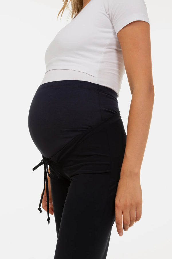 Спортно-елегантен панталон за бременни